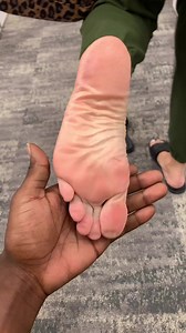 39K views · 1.2K reactions | Hello madam...﫱禮...New way of greeting... | Footographer | Facebook