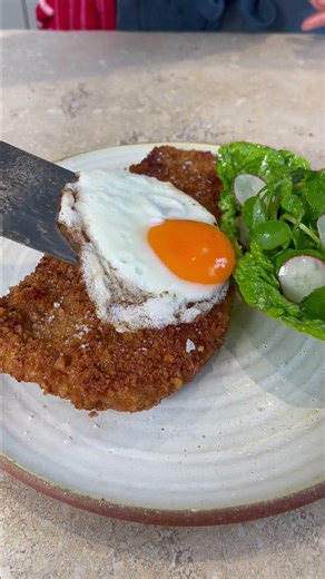 Schnitzel Holstein #food #easyrecipe #cooking #chef #schnitzel #recipe #veal #friedchicken