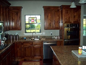 Fantastic Hickory Kitchen Cabinets Design Ideas
