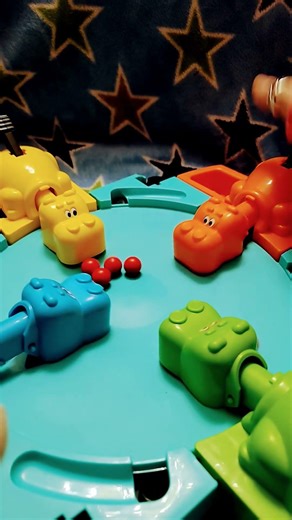 Blue vs Orange Hungry Hippos ASMR #short #asmr #shortvideo #colors #blue #orange #hippo #trending