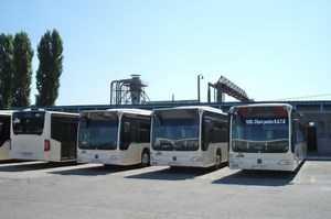 Noi linii de autobuze în Capitală, către centre comerciale şi cartiere noi VEZI TRASEELE •