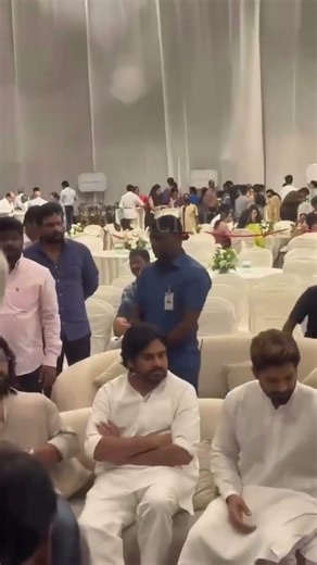 ముగ్గురు మొనగాళ్లు ఒకే చోట 🤩🔥| Ram Charan, Allu Arjun And Pawan Kalyan Together | Naatu Cinema