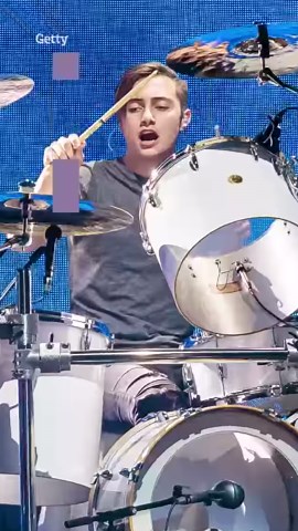 Phil Collins shares heartbreaking health update | The Sun Showbiz