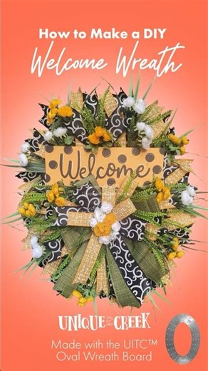 How to Make a Unique Welcome Wreath for Fall