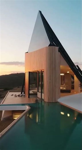 Youtube Play Button House ‪@youtubecreators‬ ‪@YouTube‬ #construction #timelapse #shorts