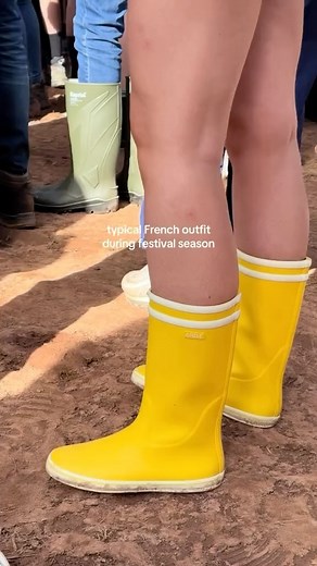 Aigle boots your best partner during festivals!! #aigle #fes #festival #rainboots | Aigle