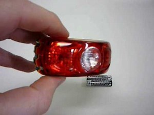 NiteRider CherryBomb - Battery Installation