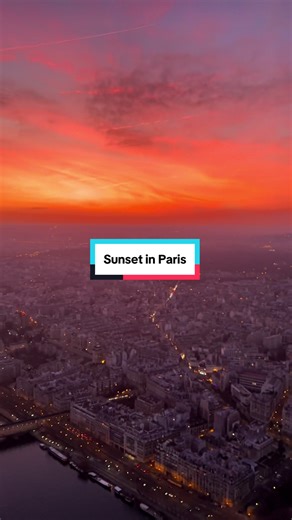 Experience Stunning Sunset Views from the Eiffel Tower