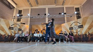 Boogie woogie, love the fun in this dance. #boogiefeetsfestival | Danspassion