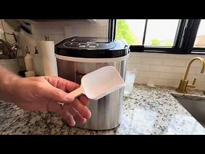 Magic Chef Portable Countertop Ice Maker, Small Ice Maker for Kitchen or Home Bar Review