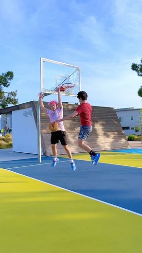 Alan Stokes on Instagram: "Got him good with this one 😎 @imalexstokes"