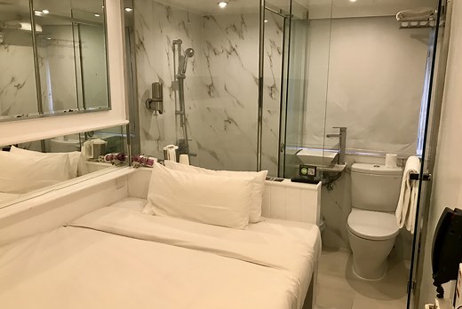 【宿泊記】mini hotel Central｜香港の超狭小客室！中環の意外と快適な安宿はピークトラムも徒歩圏