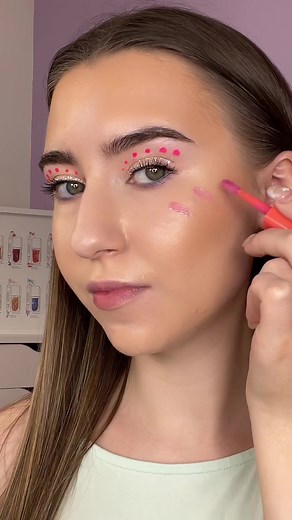 How cute is my eye makeup 🥹💖#fyp #makeup #storytime