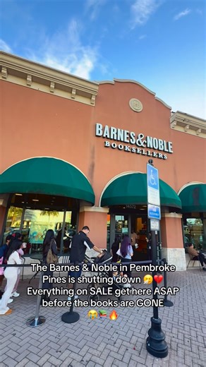 Junior on Instagram: "YES Even all the Manga Books are on Sale as well 😱 📍14572 SW Fifth St Unit 10140 Pembroke Pines, FL 33027 United States Store closes on January 18th so HURRY UP ‼️ . . . Follow @Directedbyjunior for more . . #humor #funny #reaction #viral #explore #trending #comedy #fyp #fypシ #foryou #broward #browardcounty #interview #southflorida"