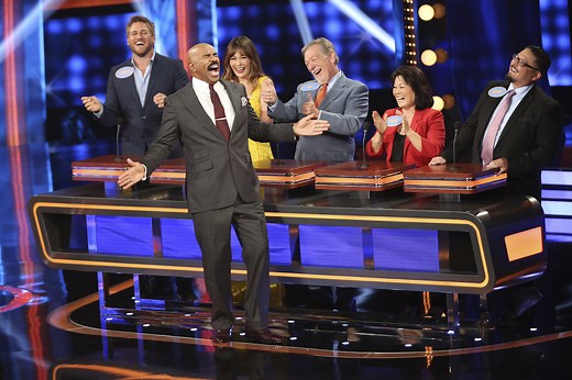 'Family Feud': How the Show Discreetly Finds 100 People for Its Surveys