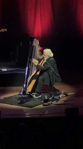 Andreas Vollenweider & Friends on Instagram: "What an honour to perform in such magnificent cities all across Europe. 🌍 Yesterday, Utrecht gave us yet another unforgettable evening. This is how new memories are made... 💫 #andreasvollenweider #andreasvollenweiderandfriends #harp #harpmusic #andreasvollenweidermusic #liveconcert #utrecht"