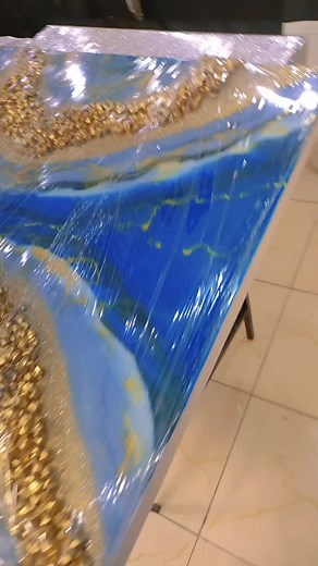 Artworks Revealed: Transformative Close-ups Unwrapped