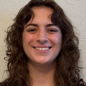 Molly K., Computer science teacher with over 5 years of experience in multiple coding languages. Teaching in English. | Learn with computer science Tutors