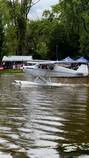 8.5K views · 190 reactions | Piper PA-12 Super Cruiser at the Oshkosh Seaplane base. | Uretsky Aviation | Facebook