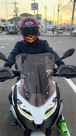BMW F900 XR