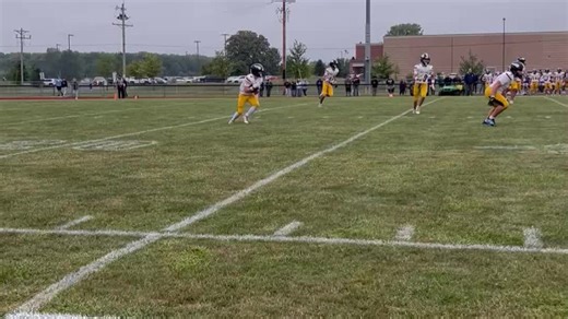 Elgin-River Valley: Watch the pomp of football's opening night