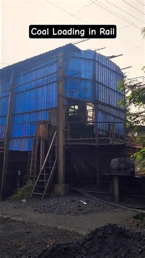 Coal loading in rail #coal #railway