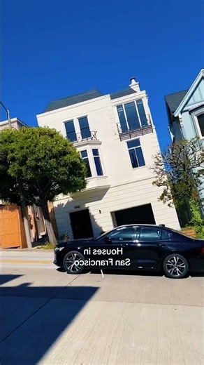 These Houses Look Like They’re Falling Over! 😱