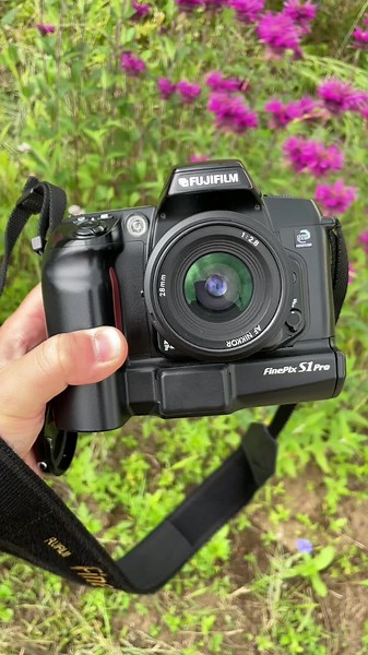 TikTokで反省（ケイフ）さんをチェック！