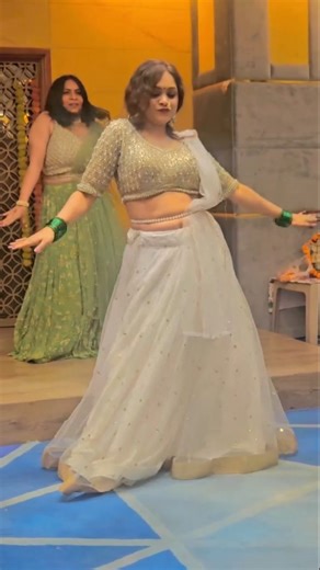 Indian Dancer on Instagram: "U n your performance is Magical as always ❤️✨✨❤️ . Performance by @chauhan.priyanka.1 . . . . . . #weddingshoots #delhiwedding #indianweddingstyle #sangeetnight #weddingbrigade #indianweddingideas #indiangroom #danceoftalent #makeupartistindia #dancingbride #punjabiweddings#haldiceremony #mehendiceremony #trendingsongs #weddingseries #weddingseason #danceoftalent #weddingchoreography #danceoftalent #indianbrides #indianwedding #sisterwedding #weddingdance #shadidance