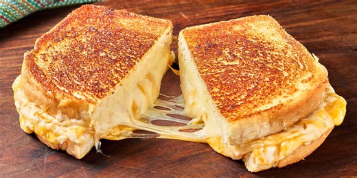 This copycat Disney grilled cheese recipe will change how you make the sandwich forever