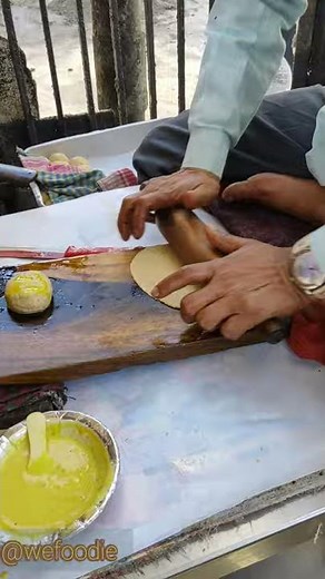 Bread me Puri 🤤🤤|| bread me Puri recipe || Delhi street and| Delhi food #shorts