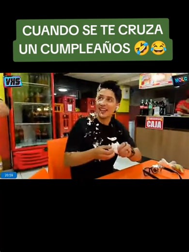 TORTAZO TERMINA MAL 😂😂 @VHS Bolivia Oficial #carlosmarquina #tiburonsin #cumpleañosfeliz #vhs #lapaz_bolivia🇧🇴