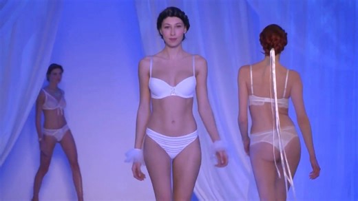 Lingerie Mon Amour 2017 | 梦幻艺术——黑白红系列，史上经典内衣秀！！