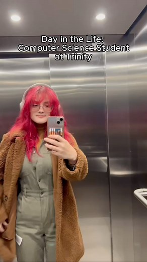 32K views · 155 reactions | What does a day in the life of a computer science student here at Trinity look like? Leah walks us through a typical day of studying and living in Dublin! #TrinityCollegeDublin #StudentLife #DITL #ComputerScience #CAO #LeavingCert | Trinity College Dublin | Facebook