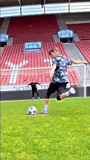 Stop Shooting Wrong! Learn Curve, Knuckle & Rabona Properly #football #tutorial #moonfootballer