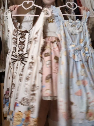 I used to only wear black EGL dresses! Can you believe that? My wardrobe is now full of a ton of different colours. I really only began bringing colour into my wardrobe in 2021/2 when I began to really talk to people in my community, their confidence in the clothing made me less worried about what other people will think. EGL Fashion has been such an amazing experience and I'm so glad to still enjoy the fashion after all this time. #egl #eglfashion #angelicprettt #jfashion