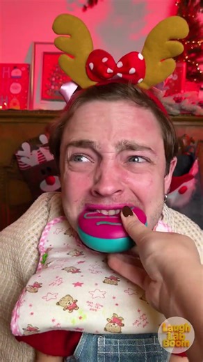 🦗 Delicious Kecoak! The Tastiest Surprise! 🤪