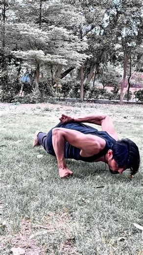 One hand pushup challenge 💯 #short #yoga #pushup #challange