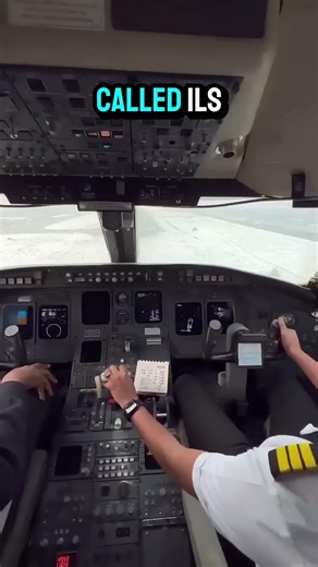 How Pilots Land Planes in Zero Visibility Fog ✈️.