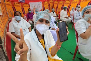 India prepares for world’s largest vaccine campaign