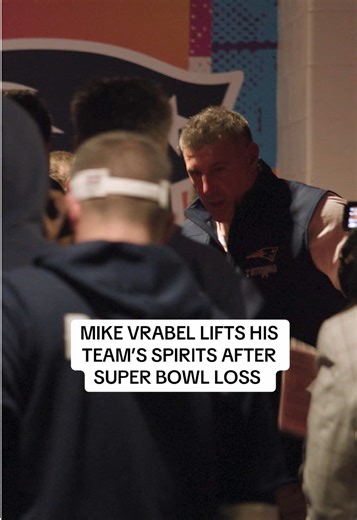#mikevrabel always there for his players ❤️ #nfl #newenglandpatriots #micdup #superbowl
