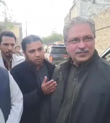 خوش آمدید! 🌐 نوشہرہ نیوز ایچ ڈی یہ پیج آپ تک مقامی، ملکی اور عالمی سطح کی تازہ، مستند اور تصدیق شدہ خبریں پہنچانے کے لیے بنایا گیا ہے، خصوصی طور پر ضلع نوشہرہ کے عوامی مسائل، انتظامی امور اور ان کے ممکنہ حل کو اجاگر کرنا ہمارا مقصد ہے۔ 📰 سچ، حقائق اور عوامی آواز — ہماری ترجیح 👉 برائے مہربانی پیج کو لائیک، فالو، شیئر کریں اور سچ کی آواز بننے میں ہمارا ساتھ دیں۔#NowsheraNewsHD #NowsheraNews #NowsheraUpdates #Nowshera #KPKNews