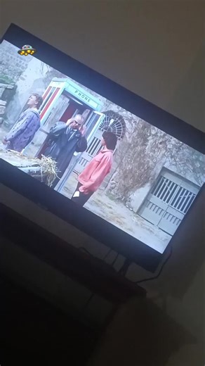 sketch the alien (@sketchthealien)’s videos with Life Has Value - Chill Bump