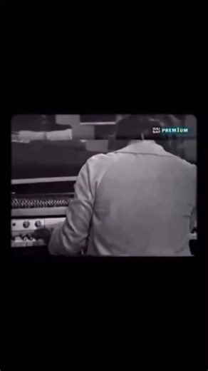 Brazilian pianist, composer and arranger Eumir Deodato live show in Brasil, 1975… Do you remember? #jazz #concert #show #entertainment #piano #pianist #latin #people #festival #latinmusic #keyboard | Hangout - Jazz, Blues and Lounge Music