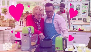 37K views · 89 reactions | Vague de chaleur en cuisine Le Meilleur Pâtissier  Les meilleurs moments de la saison sont ici ➡️ bit.ly/LMP-CelebritesS2-Meilleursmoments | M6+ | Facebook