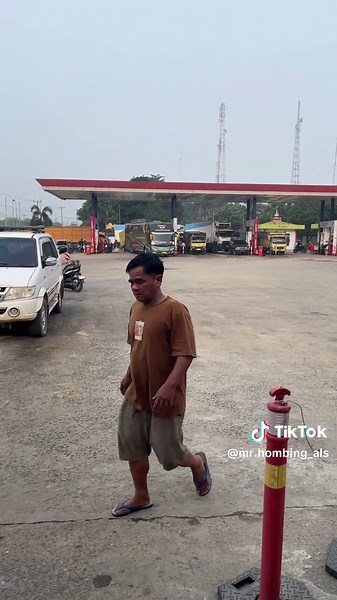 ALS NEW PILLO PILLO (@mr.hombing_als)’s videos with Berdoa dan Bekerja - Emen Seran Wilik