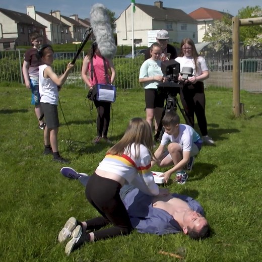 'If someone my age can use a defibrillator, anyone can.' After the sudden death of a classmate, these 10 years olds have been making a film to show how simple the machines are to use. | BBC Scotland News
