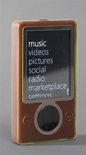 The Verge on Instagram: "Tomorrow on Version History: a look back at the Zune, Microsoft’s failed attempt to take on Apple’s iPod. #versionhistory"