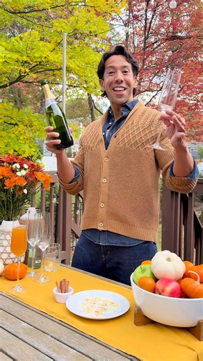 The perfect cocktail (or mocktail!) for your Thanksgiving festivities🍎🥂 Apple Cider Bellinis 🍎1/2 glass Prosecco 🍎1/2 glass apple cider Garnish: 🍎Cinnamon stick 🍎Apple slices Mocktail option: 🍎Replace prosecco with club soda P.S. Take 15% Off* a purchase with your QCard® & code " Q12DAYS8​ " today only (11/25)! Exclusions Apply.​ > https://qvc.co/shopqvcnowfbnov | QVC