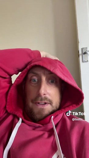 How to Stop the TikTok 'Share with Friend' Pop-Up Button
